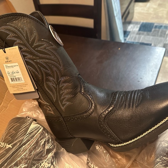 ARIAT 9.5W Men's Sport Square Toe Western Boot Black Deertan - 10016292